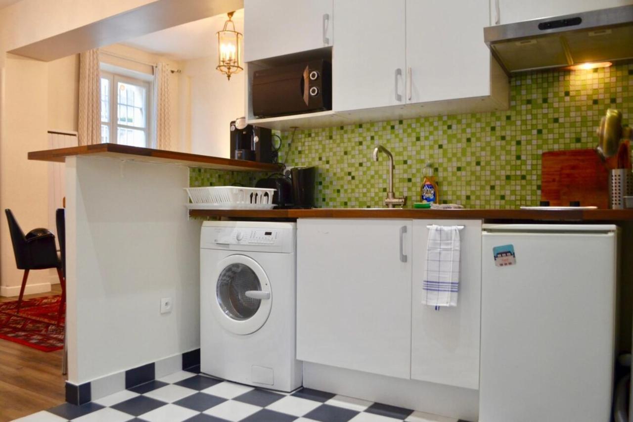 1 Bedroom Apartment In The Heart Of The Marais Area París Exterior foto